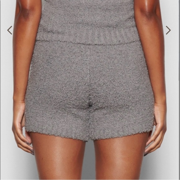 SKIMS cozy knit shorts in smoke - Picture 3 of 7